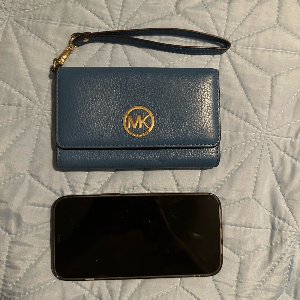 Michael Kors wallet